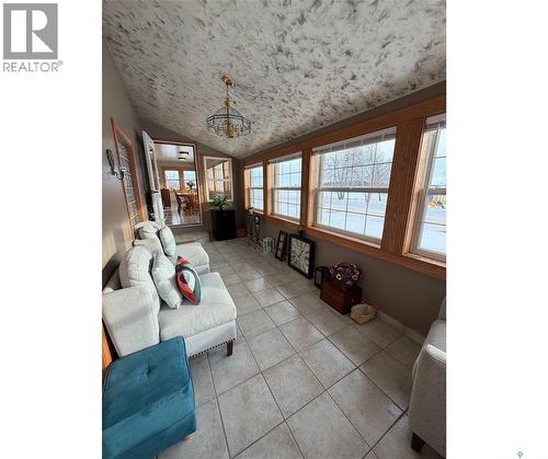 74 Nunn Street, La Ronge, SK - Indoor