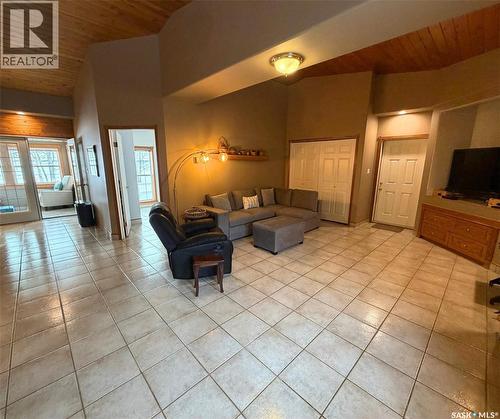 74 Nunn Street, La Ronge, SK - Indoor Photo Showing Other Room