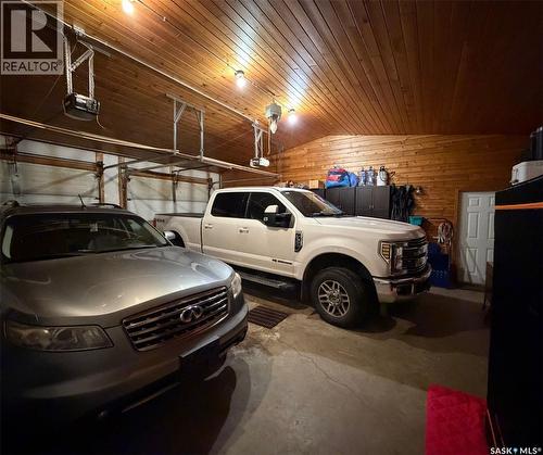 74 Nunn Street, La Ronge, SK - Indoor Photo Showing Garage