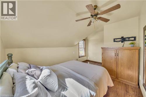 690 Wallace Avenue S, Listowel, ON - Indoor Photo Showing Bedroom