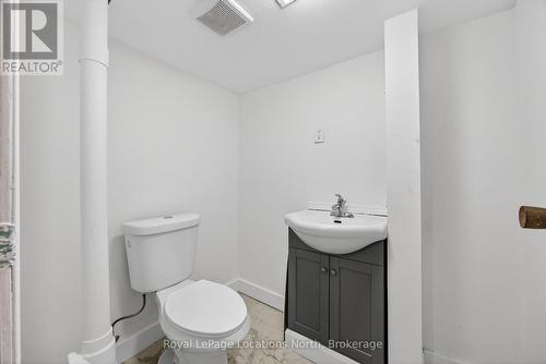 633 Tenth Street, Collingwood, ON - Indoor Photo Showing Bathroom