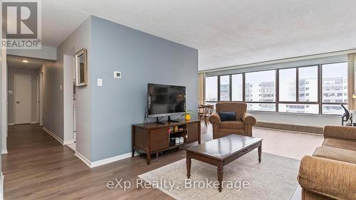 902 - 570 PROUDFOOT LANE  London North (North N), ON N6H 4Z1