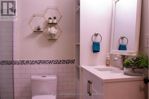 1500 Crimson Crescent, Kingston (City Northwest), ON - Indoor Photo Showing Bathroom