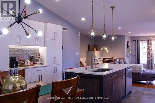 1500 Crimson Crescent, Kingston (City Northwest), ON - Indoor Photo Showing Kitchen With Double Sink