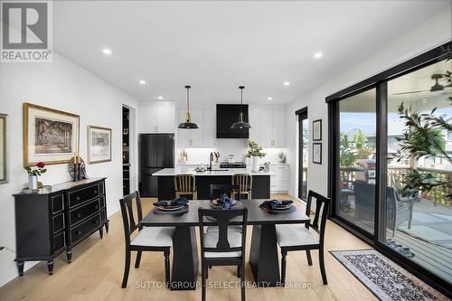 1894 Fountain Grass Drive, London South (South B), ON - Indoor Photo Showing Dining Room