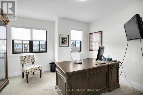 1894 Fountain Grass Drive, London South (South B), ON - Indoor Photo Showing Office