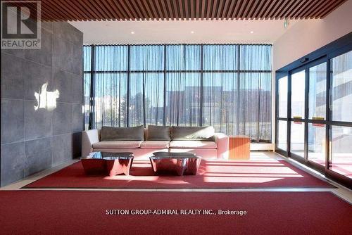 604 - 297 Oak Walk Drive, Oakville, ON - Indoor Photo Showing Other Room