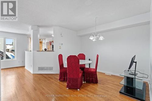 116 Esterbrook Drive, Ottawa, ON - Indoor Photo Showing Dining Room