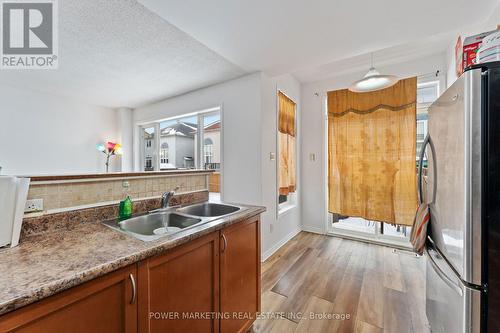 116 Esterbrook Drive, Ottawa, ON - Indoor Photo Showing Kitchen With Double Sink