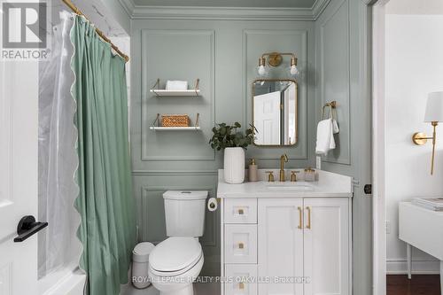 4074 Kryzan Drive, Burlington, ON - Indoor Photo Showing Bathroom