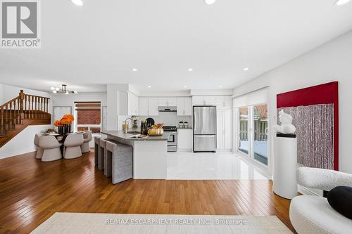 911 Zelinsky Crescent, Milton, ON - Indoor