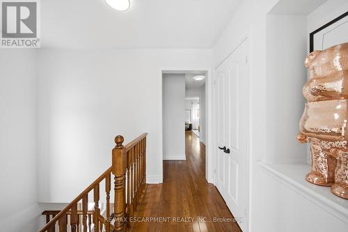 911 Zelinsky Crescent, Milton, ON - Indoor Photo Showing Other Room