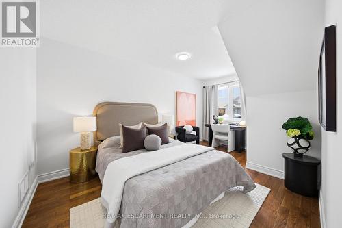 911 Zelinsky Crescent, Milton, ON - Indoor Photo Showing Bedroom