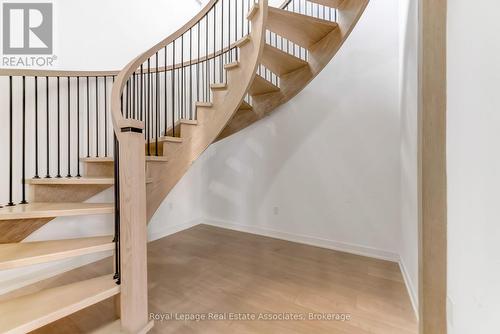 124 - 8 Nahani Way, Mississauga, ON - Indoor Photo Showing Other Room