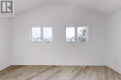 85 Albany Avenue, Hamilton, ON - Indoor Photo Showing Other Room