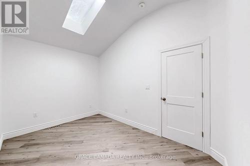 85 Albany Avenue, Hamilton, ON - Indoor Photo Showing Other Room