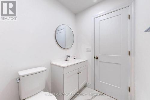 85 Albany Avenue, Hamilton, ON - Indoor Photo Showing Bathroom