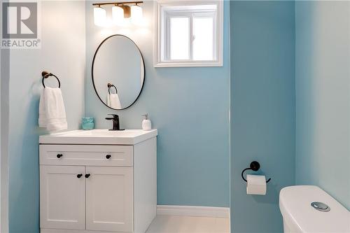118 Third Street, Sturgeon Falls, ON - Indoor Photo Showing Bathroom
