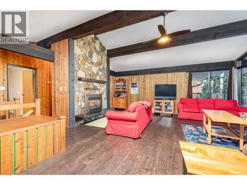 5860 Learmouth Road, Lavington, BC - Indoor Photo Showing Other Room With Fireplace
