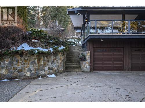 5860 Learmouth Road, Lavington, BC - Outdoor