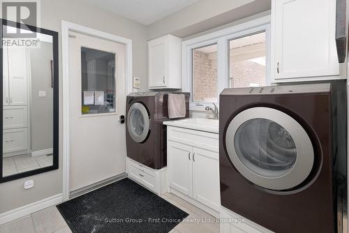 304 Devon Street, Stratford, ON - Indoor Photo Showing Laundry Room
