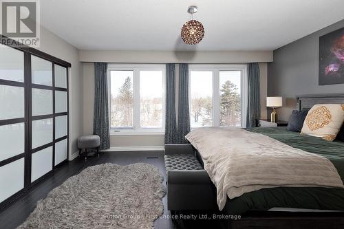 304 Devon Street, Stratford, ON - Indoor Photo Showing Bedroom