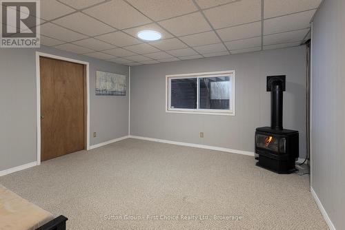 304 Devon Street, Stratford, ON - Indoor Photo Showing Other Room