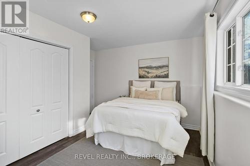 3826 Stage Coach Road, Frontenac (Frontenac South), ON - Indoor Photo Showing Bedroom