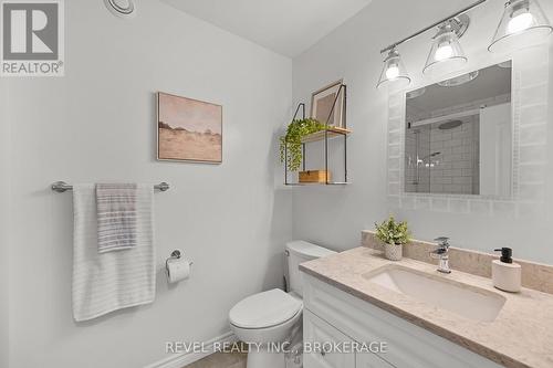 3826 Stage Coach Road, Frontenac (Frontenac South), ON - Indoor Photo Showing Bathroom
