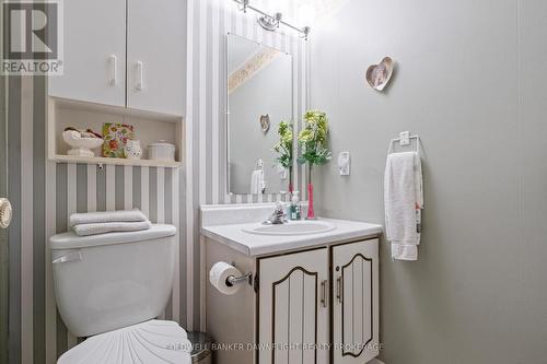 4 Redford Drive, South Huron (Exeter), ON - Indoor Photo Showing Bathroom