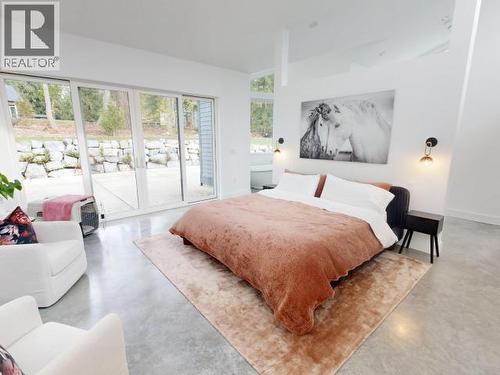 7900 Butler Rd, Powell River, BC - Indoor Photo Showing Bedroom