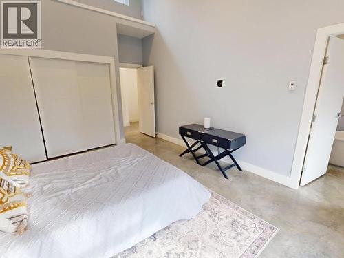 7900 Butler Rd, Powell River, BC - Indoor