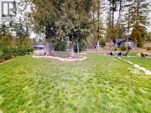 7900 Butler Rd, Powell River, BC - Outdoor