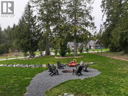 7900 Butler Rd, Powell River, BC - Outdoor