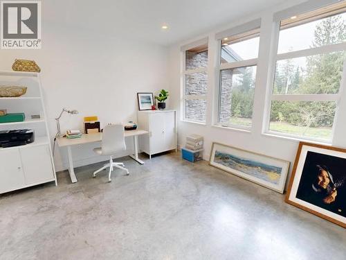 7900 Butler Rd, Powell River, BC - Indoor Photo Showing Other Room