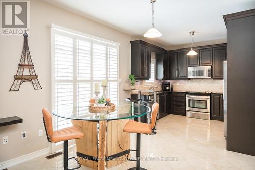 318 Malboeuf Court, Milton, ON - Indoor