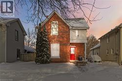 112 EAGLE Avenue  Brantford, ON N3S 1Z5