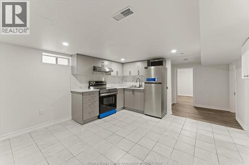 285 Belleperche Place, Windsor, ON - Indoor