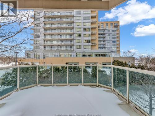 4955 Riverside Drive Unit# 202, Windsor, ON - Outdoor With Balcony