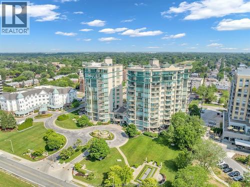 4955 Riverside Drive Unit# 202, Windsor, ON - Outdoor With View