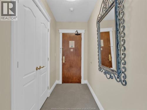 4955 Riverside Drive Unit# 202, Windsor, ON - Indoor Photo Showing Other Room