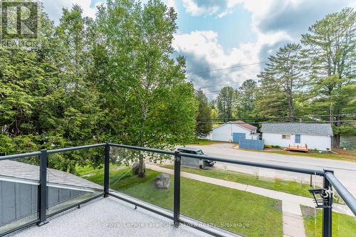 8 North Road, Lake Of Bays (Mclean), ON - Outdoor With Balcony