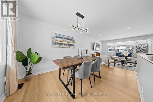 20 Whitburn Crescent, Ottawa, ON - Indoor Photo Showing Dining Room