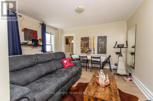 Unit 2 - 46 James Street, Ottawa, ON - Indoor Photo Showing Living Room