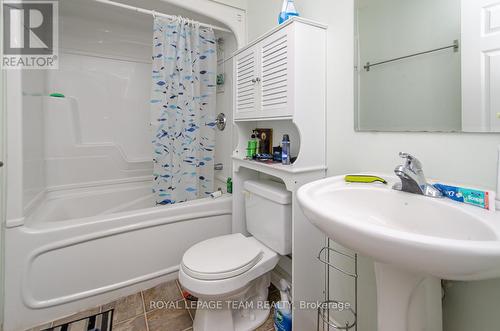 395 Mcleod Street, Ottawa, ON - Indoor Photo Showing Bathroom
