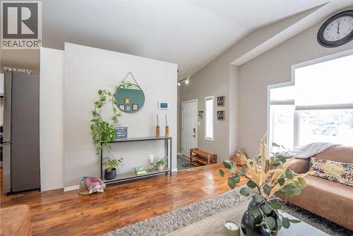 619 Aberdeen Crescent W, Lethbridge, AB - Indoor