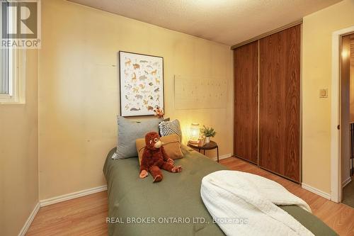 37 Macey Court, Ajax (Central West), ON - Indoor