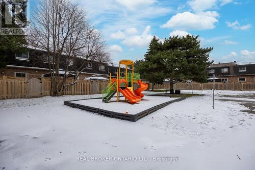 37 Macey Court, Ajax (Central West), ON - Outdoor