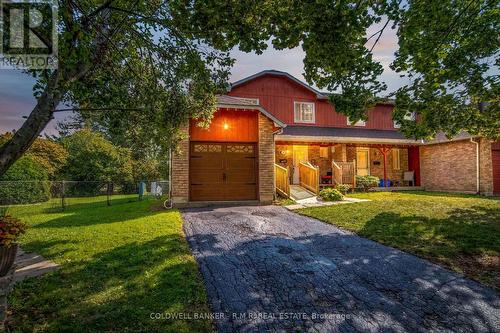 11 BEECROFT COURT  Whitby (Lynde Creek), ON L1P 1C7