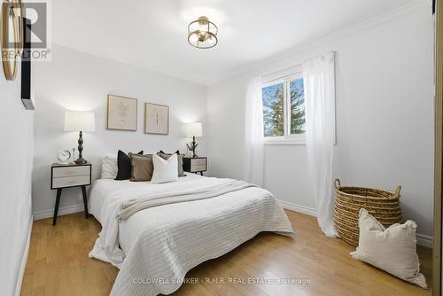 11 Beecroft Court, Whitby (Lynde Creek), ON - Indoor Photo Showing Bedroom